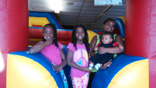 Recreation Center «Xtreme Jump Zone», reviews and photos, 1712 PA-940, Pocono Pines, PA 18350, USA