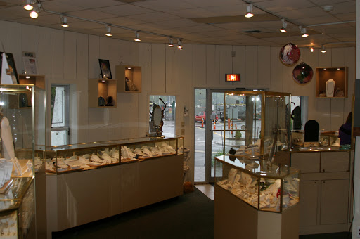 Jeweler «Ecolin Jewelers», reviews and photos, 14 E Broadway, Port Jefferson, NY 11777, USA