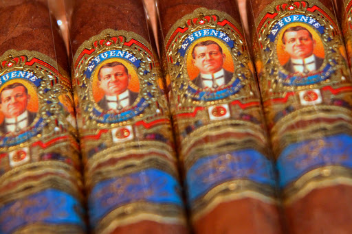 Tobacco Shop «Tobacco Leaf», reviews and photos, 7351 Assateague Dr, Jessup, MD 20794, USA