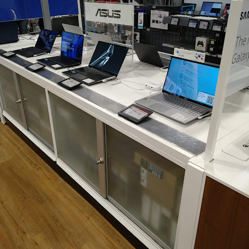 Electronics Store «Best Buy», reviews and photos, 4505 Monroe St, Toledo, OH 43613, USA