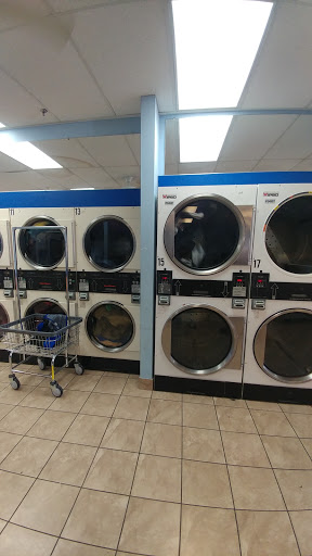 Laundromat «Supersuds Laundrymat», reviews and photos, 549 Newtown Rd, Virginia Beach, VA 23462, USA