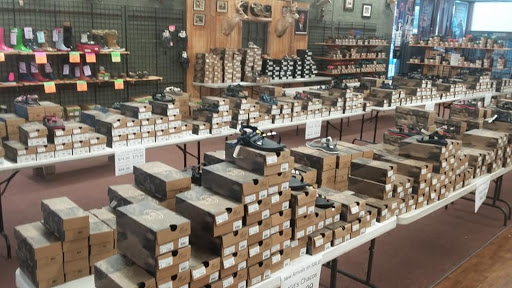 Outdoor Sports Store «Wiley Outdoor Sports», reviews and photos, 1820 6th Ave SE # U, Decatur, AL 35601, USA