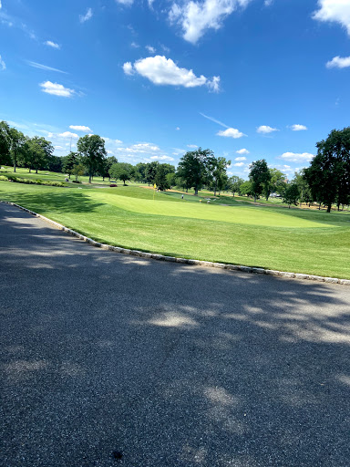 Country Club «Upper Montclair Country Club», reviews and photos, 177 Hepburn Rd, Clifton, NJ 07012, USA