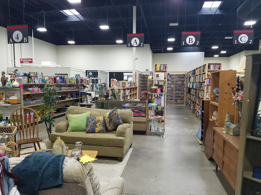 Thrift Store «St Vincent De Paul - Salem Retail Store», reviews and photos, 445 Lancaster Dr NE, Salem, OR 97301, USA