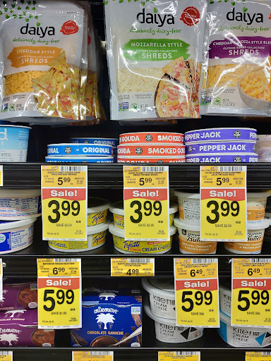 Grocery Store «Jewel-Osco», reviews and photos, 885 E Belvidere Rd, Grayslake, IL 60030, USA