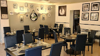 Atmosphère du Restaurant Le Grand Pré à Mesnils-sur-Iton - n°1