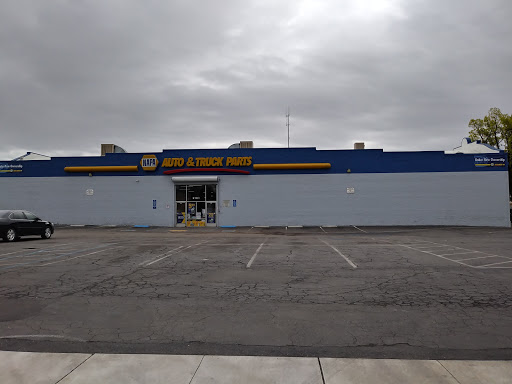 Auto Parts Store «NAPA Auto Parts - Auto & Truck Parts», reviews and photos, 910 E Weber Ave, Stockton, CA 95202, USA