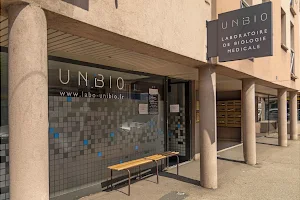 Laboratoire UNIBIO Craponne Centre image