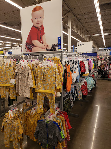 Department Store «Walmart Supercenter», reviews and photos, 180 Levittown Center, Levittown, PA 19055, USA