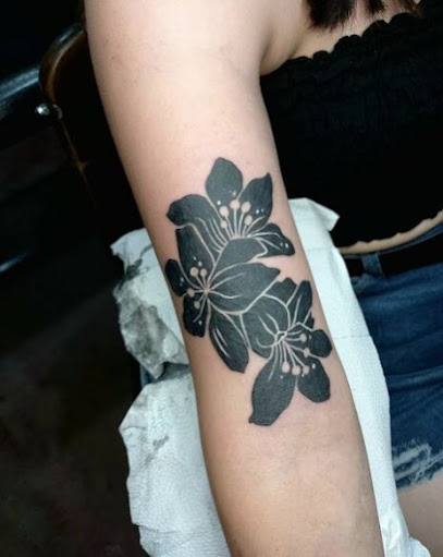 tattoo_ale: estudio de tatuaje