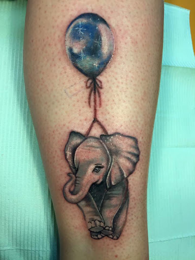 Tattoo Shop «Blue Fin Tattoos», reviews and photos, 2180 Perry Lane Rd, Brunswick, GA 31525, USA