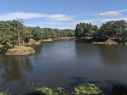 鷹巣中央公園