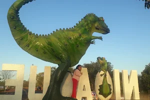 Dinosaur Valley Monument image