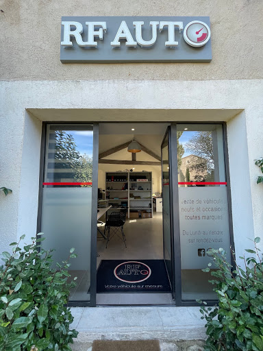 Photo 1 - RF AUTO - Eygalières