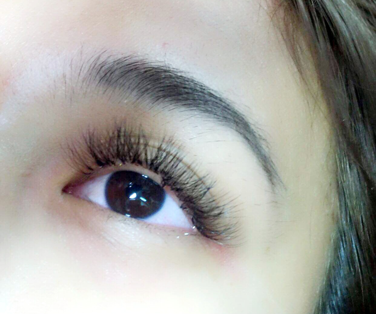 Eyelash extensions by Chloe