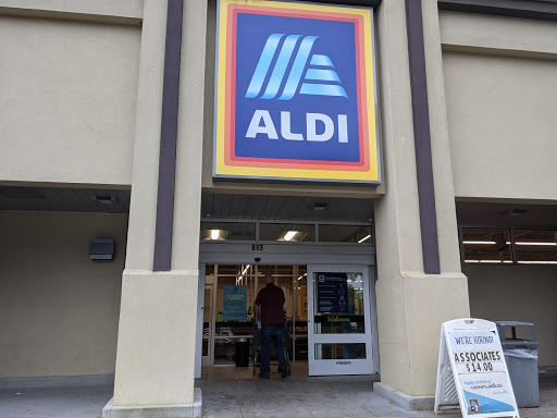 Supermarket «ALDI», reviews and photos, 613 Johnnie Dodds Blvd, Mt Pleasant, SC 29464, USA