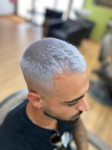 Barce Haircuts Barbershop en Centelles, Barcelona