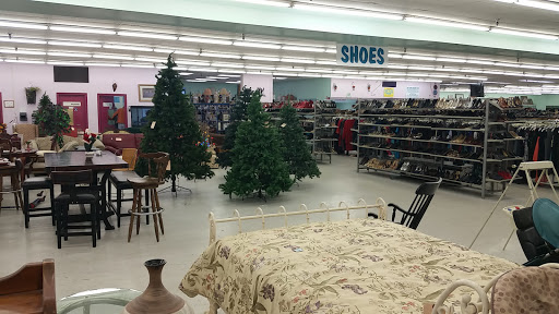 Thrift Store «Edgewood Thrift Store», reviews and photos, 1955 Pulaski Hwy, Edgewood, MD 21040, USA