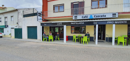 Café e Pastelaria 'a Cascata'