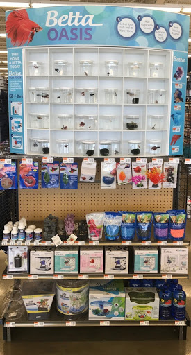 Pet Supply Store «Pet Supplies Plus», reviews and photos, 1155 Washington Pike, Bridgeville, PA 15017, USA