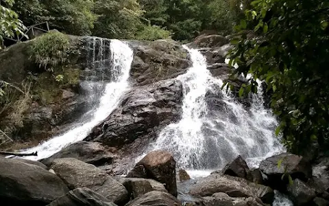 Andahelena Ella - Elpitiya Waterfall image