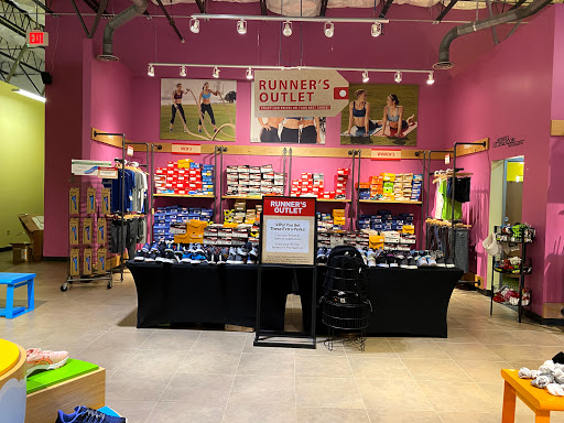 Running Store «Road Runner Sports», reviews and photos, 1120 W Broad St, Falls Church, VA 22046, USA