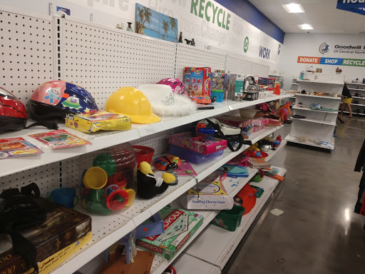 Thrift Store «Triad Goodwill Store & Donation Center», reviews and photos, 106 Muirs Chapel Rd, Greensboro, NC 27407, USA