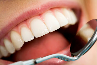 Clínica de Especialidades Odontológicas El Álamo