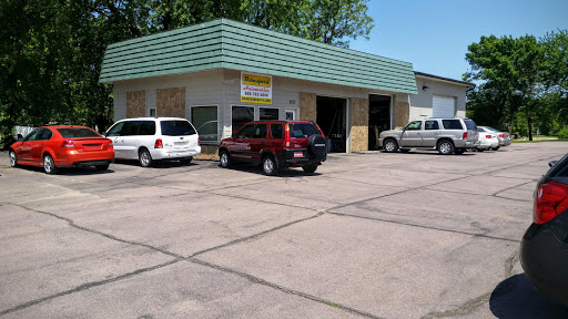 Used Car Dealer «Beresford Automotive LLC», reviews and photos, 100 E Cedar St, Beresford, SD 57004, USA