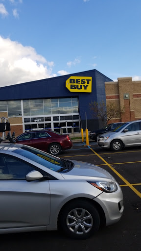 Best Buy image 7