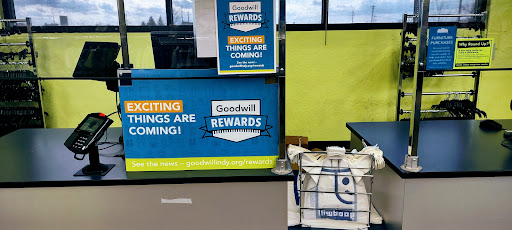 Non-Profit Organization «Goodwill Outlet Store», reviews and photos, 927 N Emerson Ave, Greenwood, IN 46143, USA
