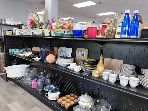 Thrift Store «Metropolitan Ministries Thrift Store», reviews and photos, 2101 N Florida Ave, Tampa, FL 33602, USA