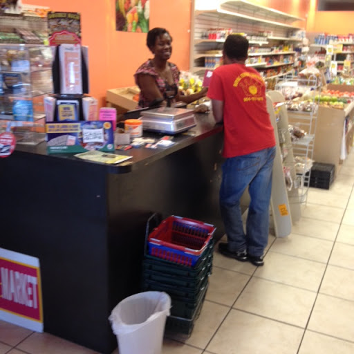 Grocery Store «Family Farmers Market», reviews and photos, 2121 W Oakland Park Blvd, Oakland Park, FL 33311, USA