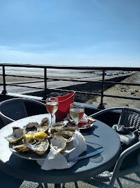 Plats et boissons du Restaurant de spécialités à base de poisson-pêcheur Le Relais du Gois à Beauvoir-sur-Mer - n°1