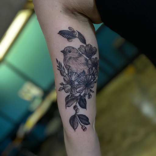 Tattoo Shop «Family Tradition Tattoo Parlour», reviews and photos, 118 S Meridian, Puyallup, WA 98371, USA