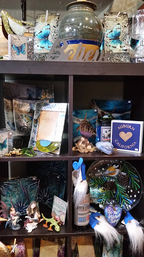 Florist «Auburn Blooms Florist & Gifts», reviews and photos, 127 Sacramento St, Auburn, CA 95603, USA