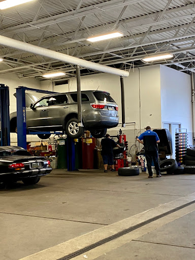 Dodge Dealer «Monroeville Dodge», reviews and photos, 3633 William Penn Hwy, Monroeville, PA 15146, USA