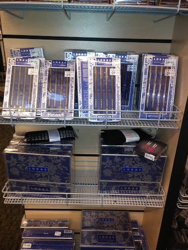 Department Store «Nordstrom Rack Belmar», reviews and photos, 393 S Vance St, Lakewood, CO 80226, USA