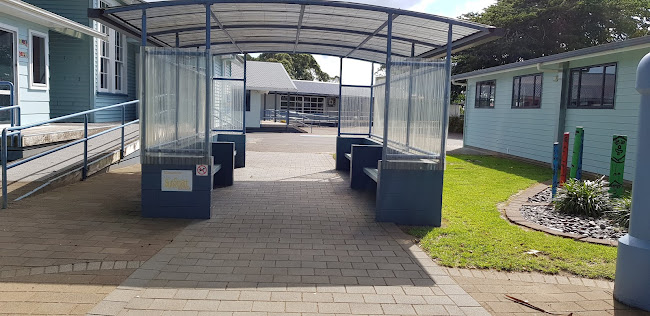 Goodwood School - School