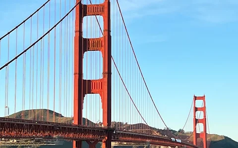 Golden Gate Postcard Viewpoint image