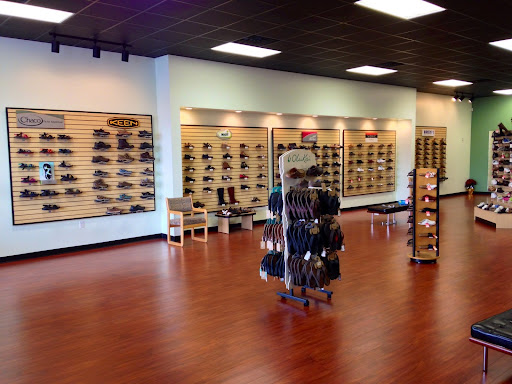 Midtown Shoes, 1866 Thomasville Rd, Tallahassee, FL 32303, USA, 