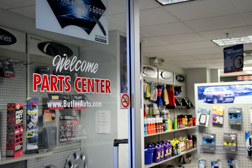 Car Dealer «Butler Toyota», reviews and photos, 9419 N Aronson Rd, Indianapolis, IN 46240, USA