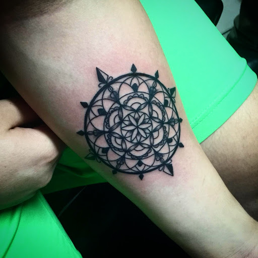 Explore tattoo ideas for ankle and foot, creative tattoo ideas in Kingsford, available at Deft Tattoo Studio