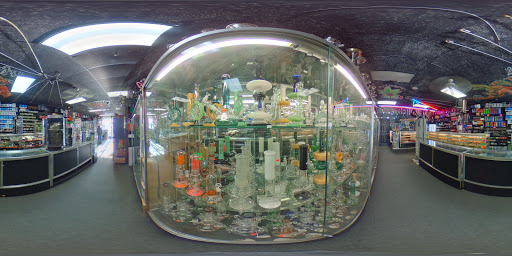 Tobacco Shop «Farah Smoke Shop», reviews and photos, 2345 Mission St, San Francisco, CA 94110, USA