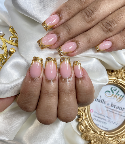 Sky nails & beauty Southampton - Beauty salon