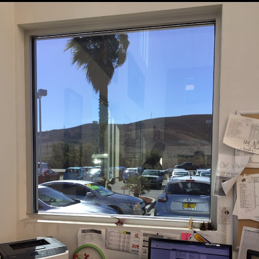 Quality Tinting & Signs image