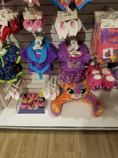 Toy Store «Build-A-Bear Workshop», reviews and photos, 4130 Summit Plaza Dr, Louisville, KY 40241, USA