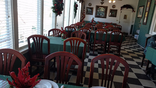 Southern Restaurant (US) «Blue Willow Inn Restaurant & Gift Shop», reviews and photos, 294 N Cherokee Rd, Social Circle, GA 30025, USA