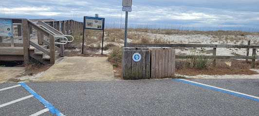 Via De Luna Dr Beach Access & Parking