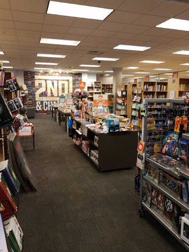 Used Book Store «2nd & Charles», reviews and photos, 3924 Baldwin Rd, Auburn Hills, MI 48326, USA